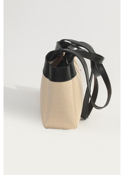 Hasır Yavrulu Kontrast Çanta