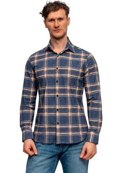 Refined Minimalist Gömlek