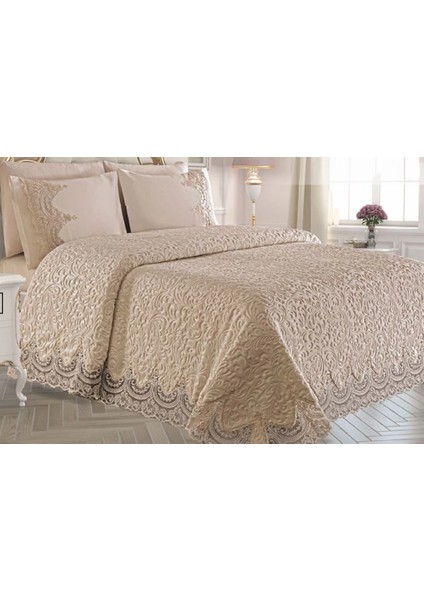 Battaniyeli Çift Kişilik Yatak Örtüsü Fransız Güpürlü Kıng Sıze