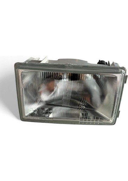 Renault 9 R9 Em Sol Far