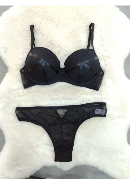 Dantel ve Şerit Detaylı Dolgulu Balenli Soft Sütyen Külot Takım - Iç Çamaşırı Takımı modelleri