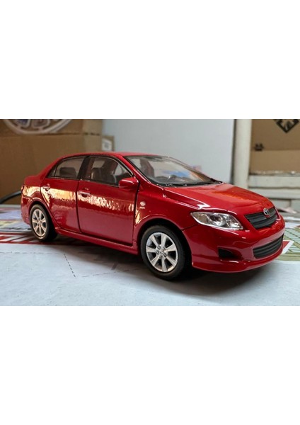 Oyuncak Metal Model Araba 1/36 Çek Bırak 2009 Toyota Corolla Kırmızı modelleri