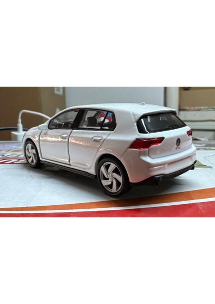 Oyuncak Metal Model Araba 1/36 Çek Bırak Vw Golf 8 Gtı Beyaz fiyatları