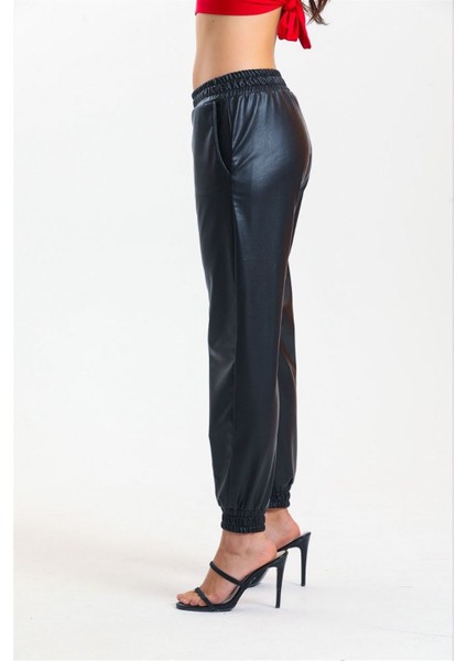 Kadın Paçası Lastikli Deri Pantolon - Siyah