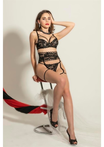 Fantezi Sütyen Jartiyer String Takım Siyah (BRF6222)