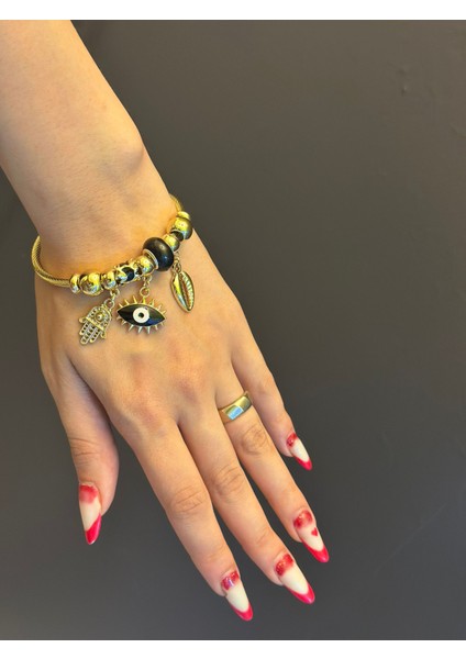 Siyah Göz ve Midyeli Kadın Kelepçe Bilezik