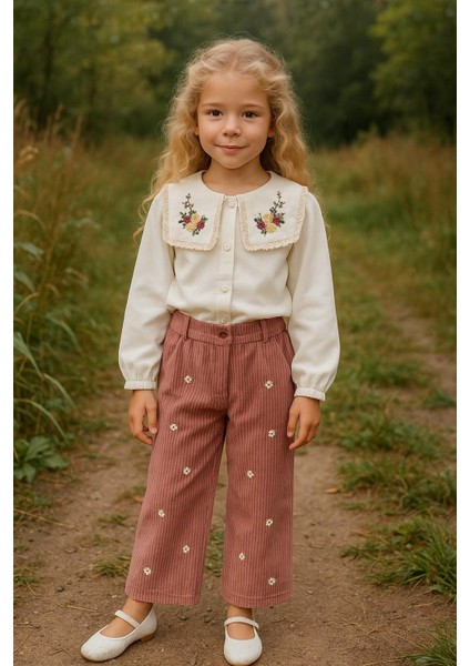 Kız Çocuk Dantel Yaka Nakışlı Gömlek ve Desenli Pantolon Takımı 6004P modelleri