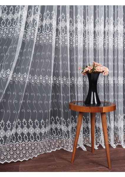 Salon ve Oturma Odası Için Brode Tül Perde | Özel Desen (1/3 Sık Pile)