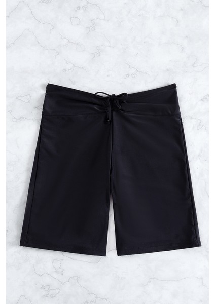 Kadın Siyah Önden Bağcıklı Deniz Şortu