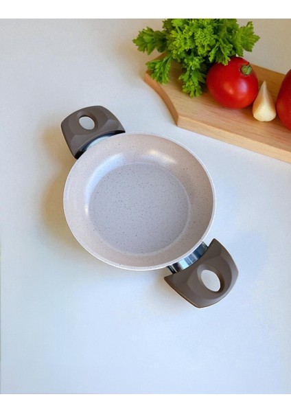 Seramik Omlet Tava Yapışmaz Sahan Tava 20CM fiyatları