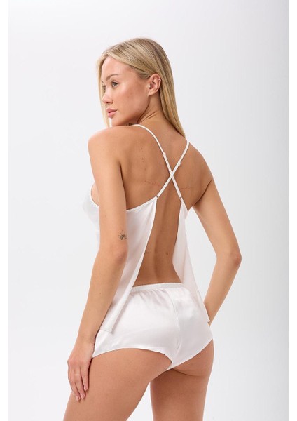 Saten Ip Askılı Sırt Dekolteli Brazillian Şort Gecelik Takımı