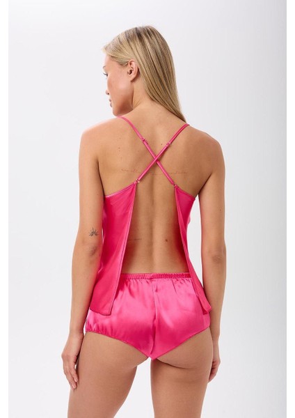 Saten Ip Askılı Sırt Dekolteli Brazillian Şort Gecelik Takımı