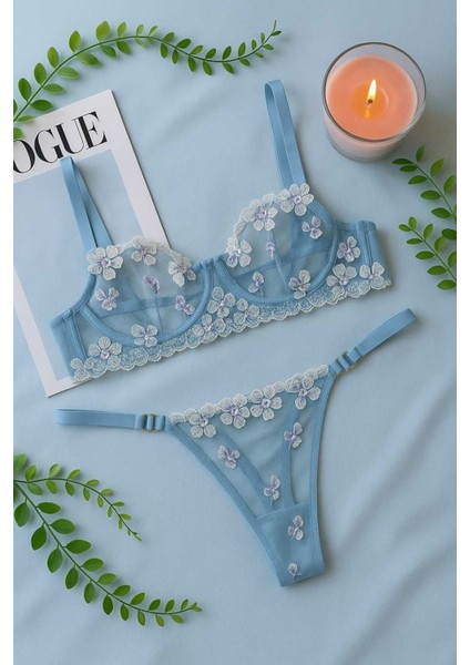 Mavi Çiçek Işlemeli Transparan Dantel Sütyen & String Takım
