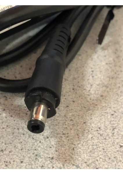 HT513 Dc 12V 8A Slim Pa-12 Car Cable Car Adapter CP-140108 fırsatları