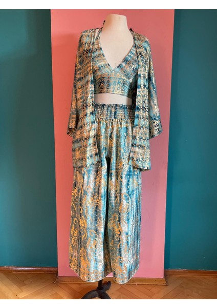 Işıltılı Yaldızlı Ipek 3’lü Takım – Kimono + Palazzo Pantolon + Bağlamalı Büstiyer (36-48) indirimleri