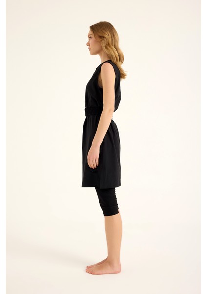 Siyah Yarı Kapalı Mayo Kemer Detayı, Gizli Fermuar, UPF50+ Koruma H2508