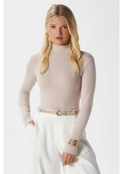 Kadın Feel Lux Touch Dik Yaka Bej Uzun Kol Soft Bluz