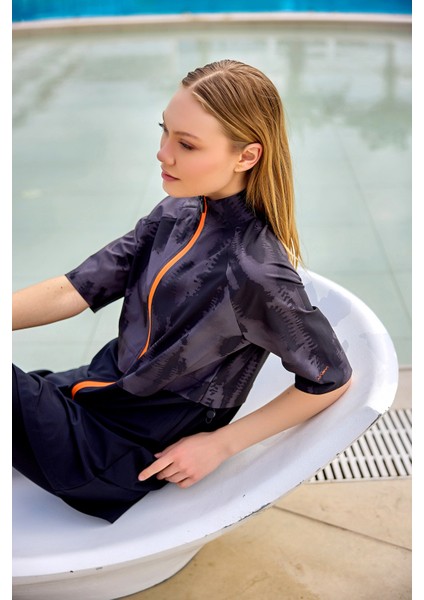 Siyah Yarı Kapalı Mayo Hakim Yaka, Su Itici Kumaş, UPF50+ Koruma H2501 fiyatları
