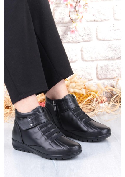 7118 Rahat Esnek Kaymaz Taban Yumuşak Hakiki Deri Kadın Bot