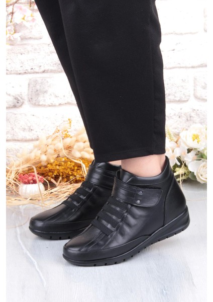 7118 Rahat Esnek Kaymaz Taban Yumuşak Hakiki Deri Kadın Bot fiyatları