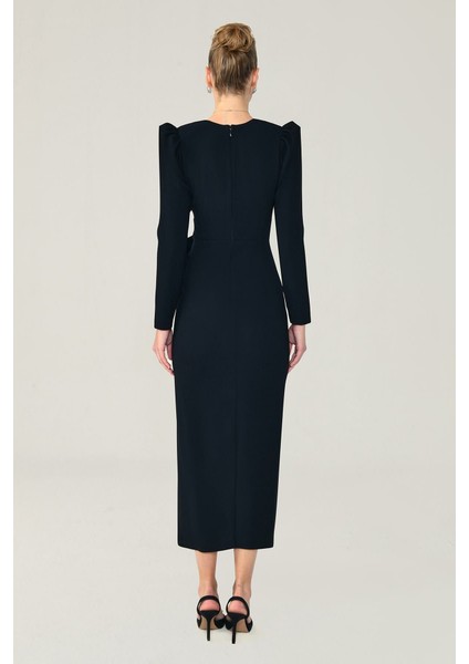 V Yaka Uzun Kollu Yırtmaçlı Uzun Elbise fırsatları