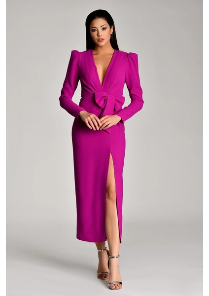 V Yaka Uzun Kollu Yırtmaçlı Uzun Elbise