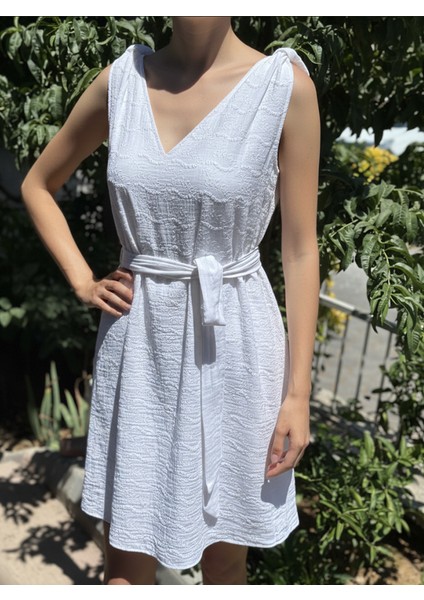 Fistolu Müslin Kumaş Astarlı Beyaz Elbise fırsatları