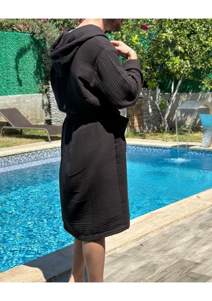 4 Katlı Müslin Kumaş Kapüşonlu Siyah Erkek Bornoz modelleri