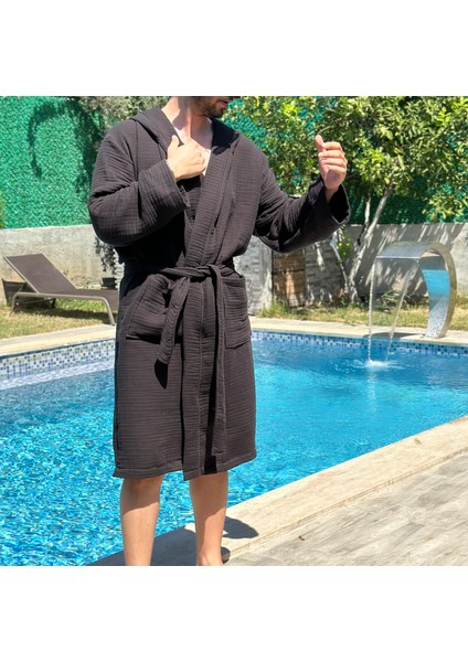 4 Katlı Müslin Kumaş Kapüşonlu Siyah Erkek Bornoz indirimleri