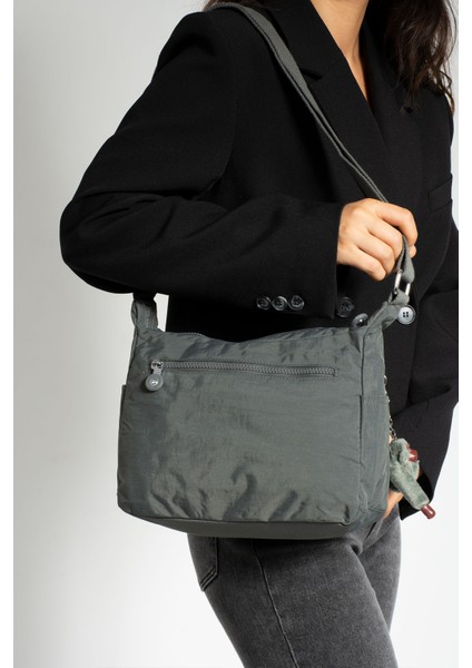 Çok Cepli Çapraz Askılı Kadın Omuz Çantası Orta Boy Günlük HV3010 Koyu Gri modelleri