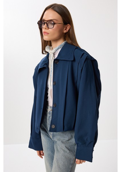 Vatkalı Piliseli Kısa Trençkot LDP0083 Lacivert fiyatları