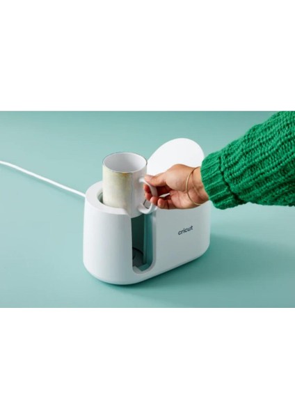 Maker 4 Kesme Makinesi ve Kupa Presi ile Kupalarını Kendin Tasarla Paketi (Makine + Kupa Presi + Transfer Kağıdı + Isıya Dayanıklı Bant + Alet Seti + Kazıyıcı)