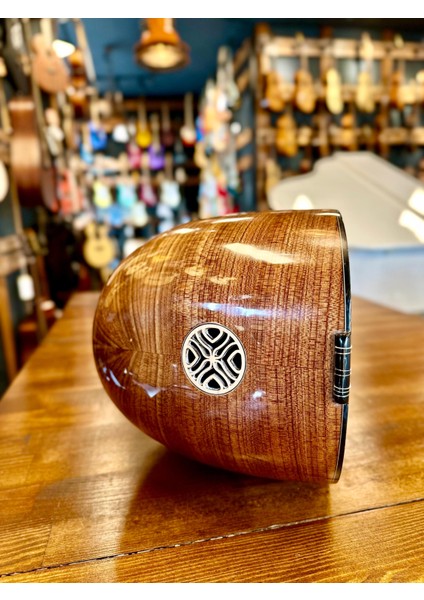 Kısa Sap Üst Seri Tam Profesyonel Karaağaç Bağlama 40 Tekne indirimleri