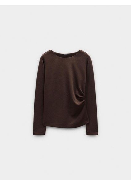 Drape Detaylı T-Shirt indirimleri