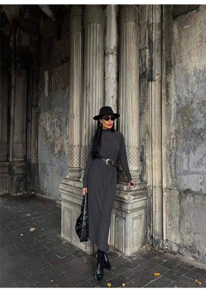 Boğazlı Kalın Bürümcük Uzun Elbise Siyah