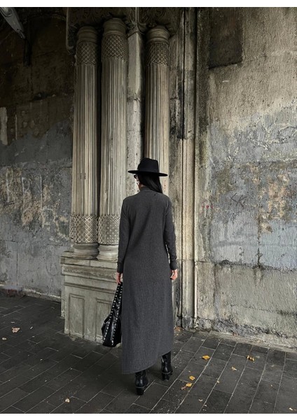 Boğazlı Kalın Bürümcük Uzun Elbise Siyah indirimleri
