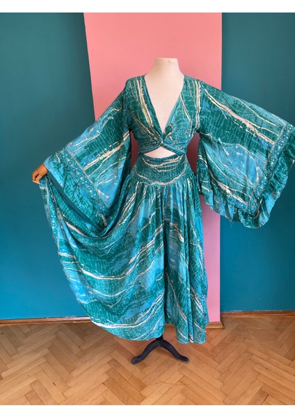 Ipek Yaldızlı Palazzo Pantolon & Bağlamalı Üst Takım – Bohem Şık Tasarım modelleri