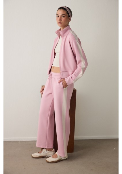 Lila Silky Feel Normal Bel Parçalı Eşofman Altı fırsatları