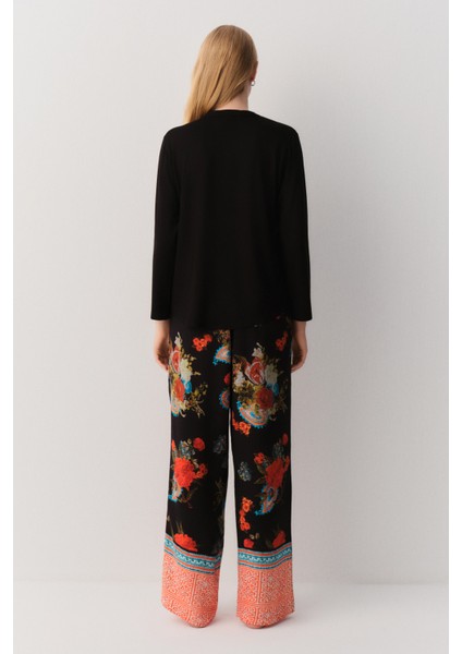 Liora Pijama Takımı fırsatları
