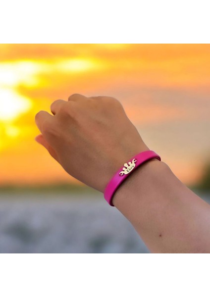 Altın Plakalı 14 Ayar Ebru Ismine Özel Doğal Pembe Derili Taç Motifli Hediye BILEKLIK-642ISIM