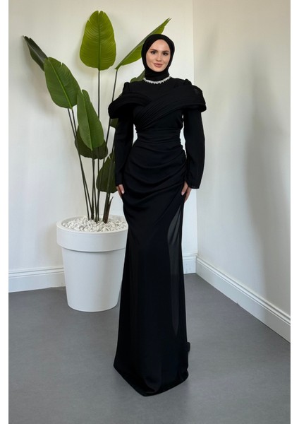 Lyra Pelerinli Balık Abiye Siyah