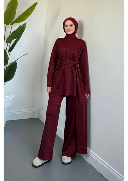Brillante Yandan Pelerinli Takım Bordo