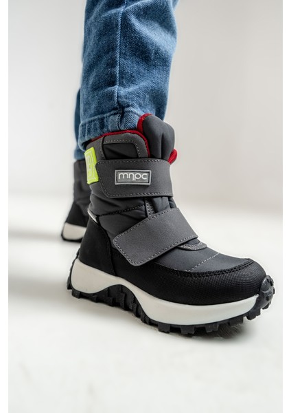 Erkek Çocuk Gri Su Geçirmez Anatomik Günlük Bot