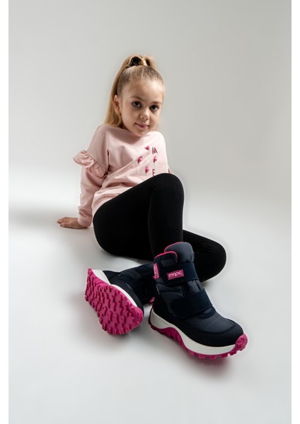 Kız Çocuk Lacivert Su Geçirmez Anatomik Günlük Bot