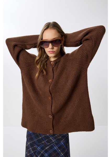 Yün Karışımlı Düğmeli Triko Hırka LİY0002 Kahverengi