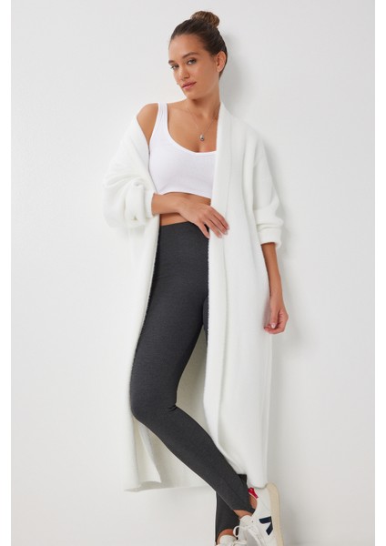 Yumuşak Dokulu Uzun Triko Hırka LNS0075 Beyaz indirimleri