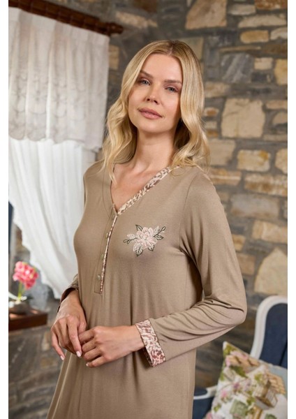 26291 Kadın Uzun Kollu Midi Boy Düğmeli V Yaka Gecelik-Haki fiyatları
