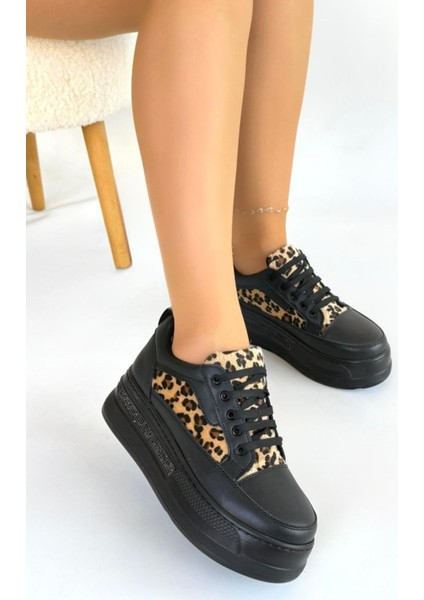 Siyah Leopar Detaylı Bağcıklı Kadın Spor Ayakkabı modelleri