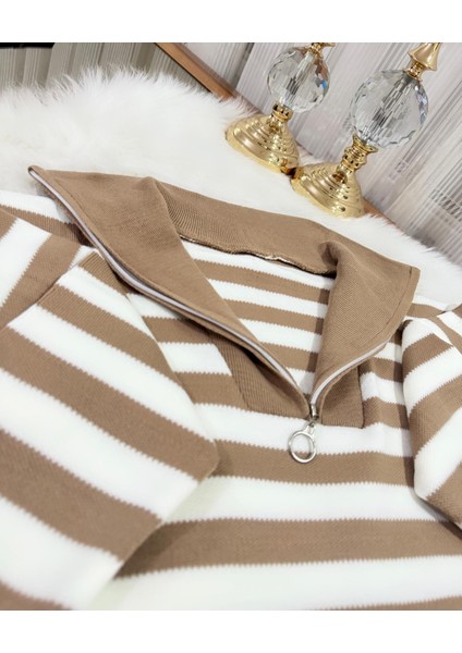 Çizgi Desenli Fermuarlı Triko Kazak fırsatları