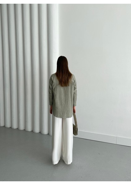 Ince Çizgili Müslin Kumaş Gömlek fırsatları